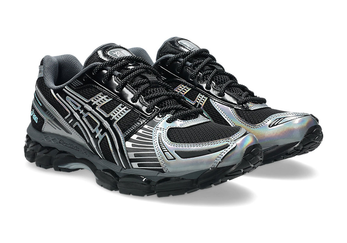 ASICS는 이 GEL-Kayano 12.1 팩에 "휴가 주입" 정신을 추가합니다