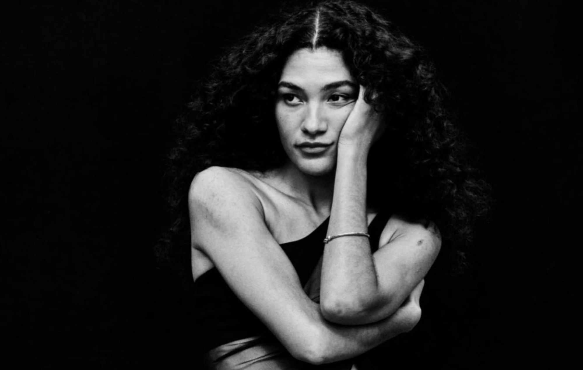 Ticketmaster는 Olivia Dean이 "더 나아지기"를 위해 노력한 후 재판매 티켓에 상한선을 적용했습니다