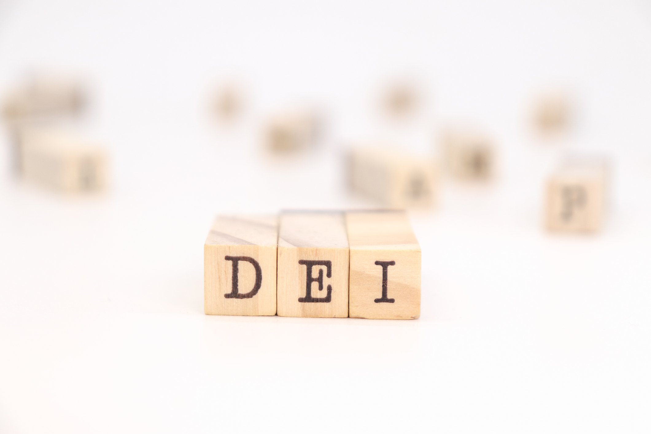 DEI 정통성은 널리 사용되는 직업 역량에 속하지 않습니다