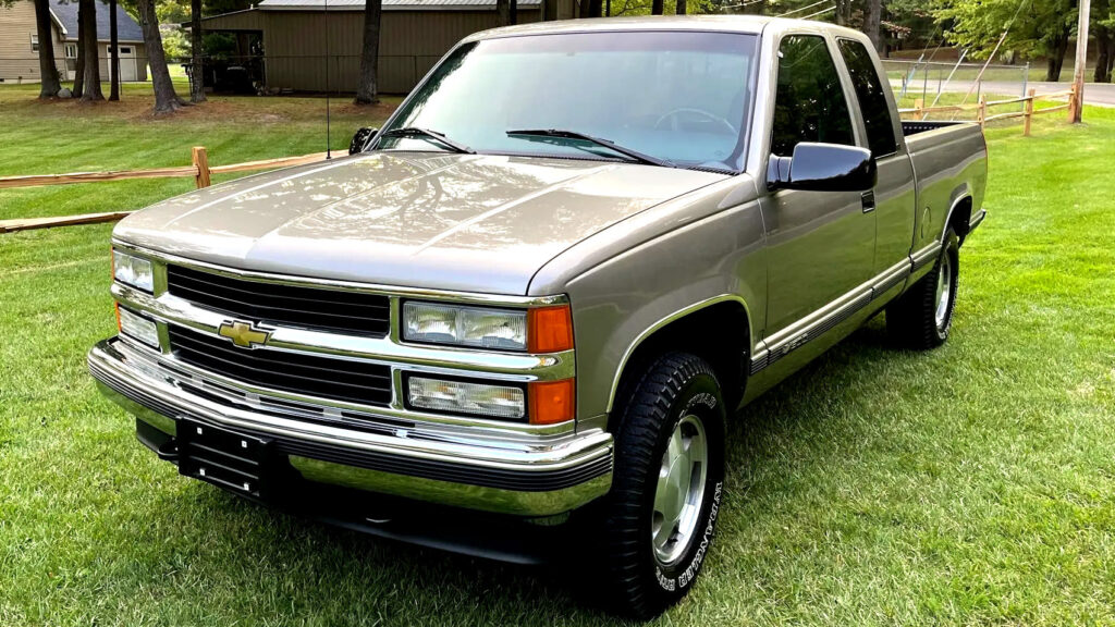 배심원단, GM의 1998년 Chevy 충돌 사고에 대한 7,300만 달러 소송에서 무죄 판결