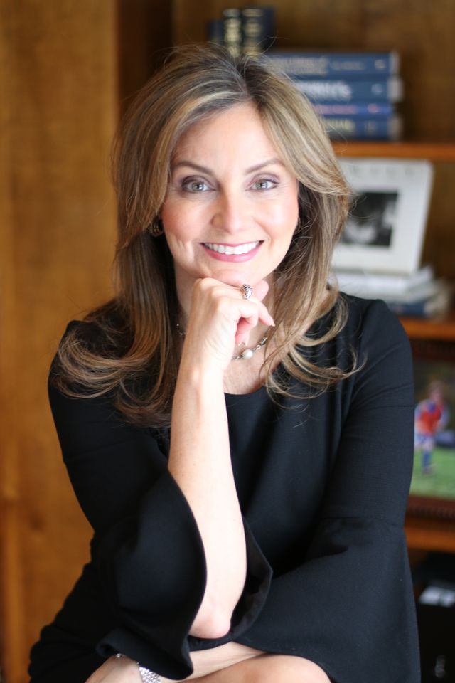 Compass는 RealTrends Verified Van Volkenburg 버지니아 기반 팀을 환영합니다