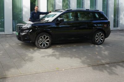 아이온V 시승보고서: 화려한 장비를 갖춘 중국산 경제형 SUV