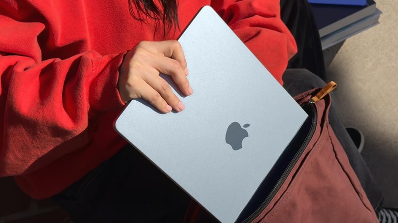 실제로 고려할 가치가 있는 최고의 블랙 프라이데이 노트북 거래 5개