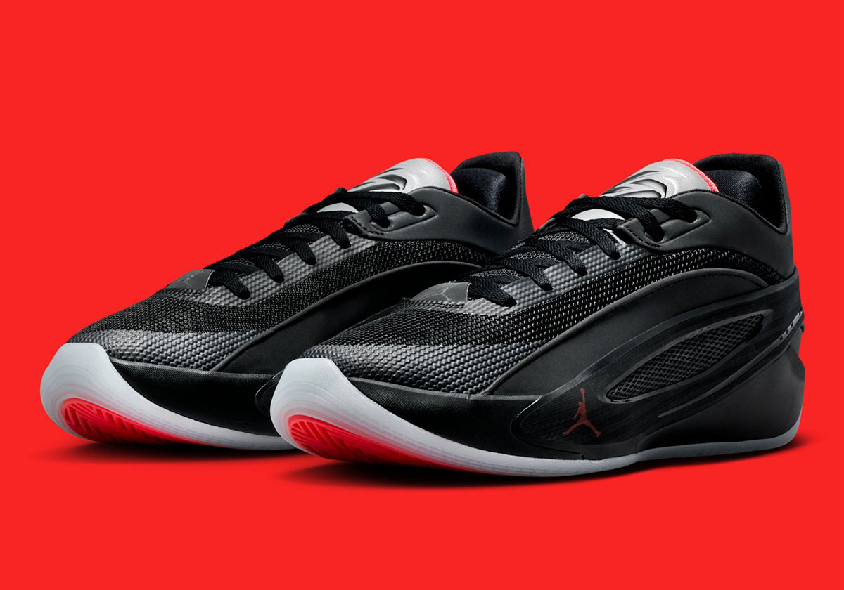 조던 루카 5(Jordan Luka 5)를 먼저 살펴보세요