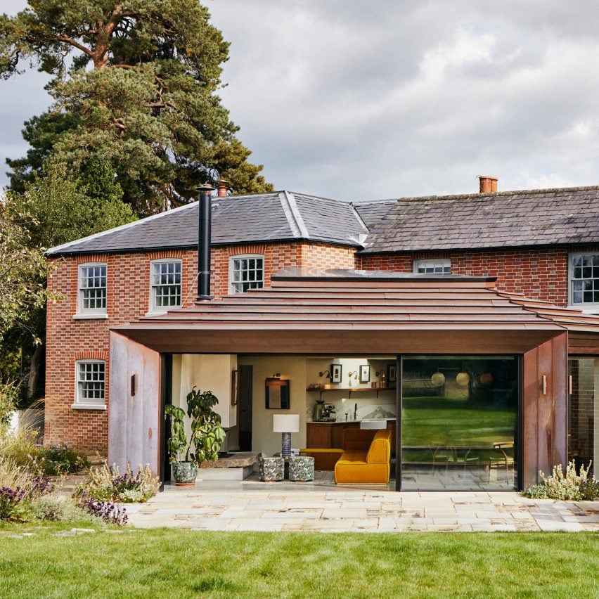 Jackson Design Studio는 구리 확장을 사용하여 "아키텍처의 차세대"를 알립니다