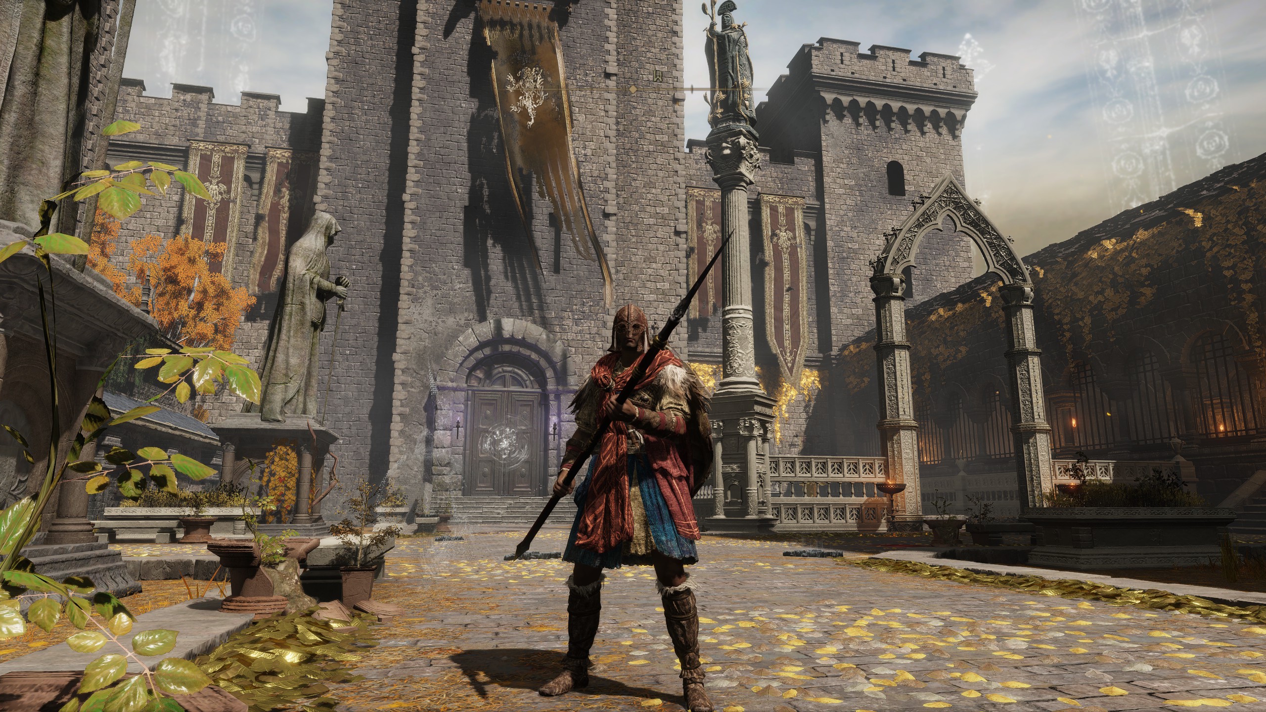 거대한 모드 Elden Ring Reforged는 게임의 모든 부분을 새로 고치고 균형을 재조정하며 Seamles와 함께 작동합니다