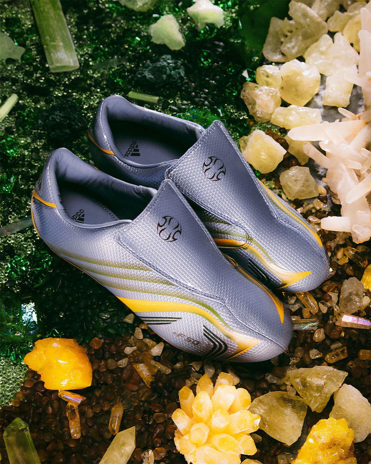 Concepts에서 아디다스 태권도 F50 "Selene"을 선보입니다