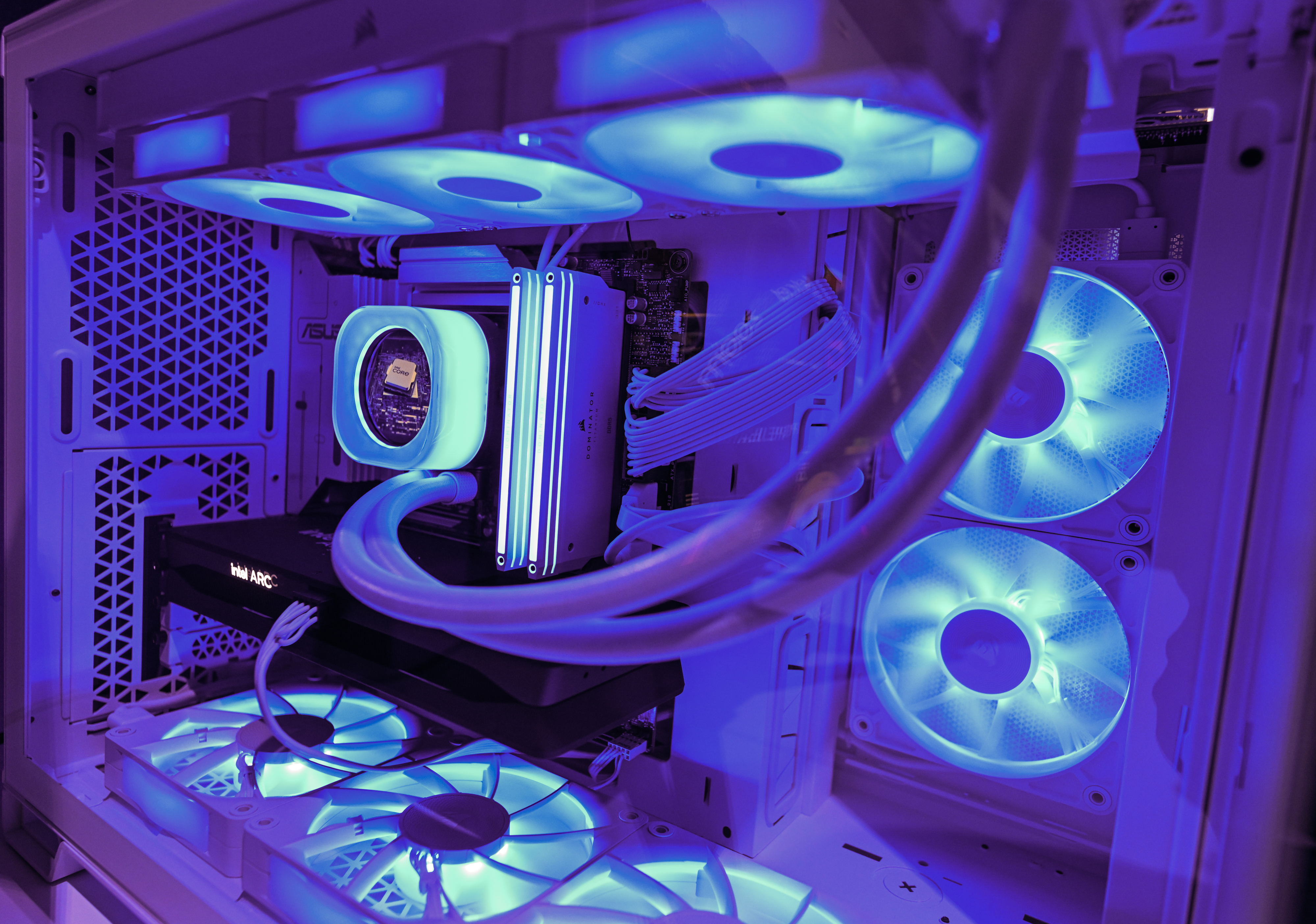 이러한 사전 구축된 PC는 RAM 가격 상승으로 인해 가격이 더 높아질 예정입니다