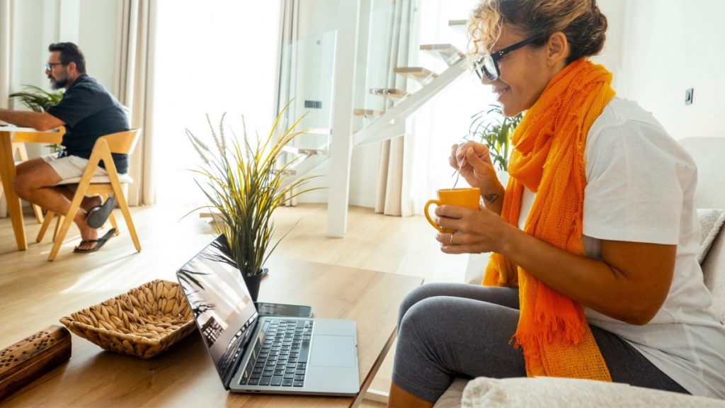 재정 계획이 있는 미국인은 재산을 최대 4배까지 늘릴 수 있습니다. CFP® P에서 맞춤형 계획을 받으세요