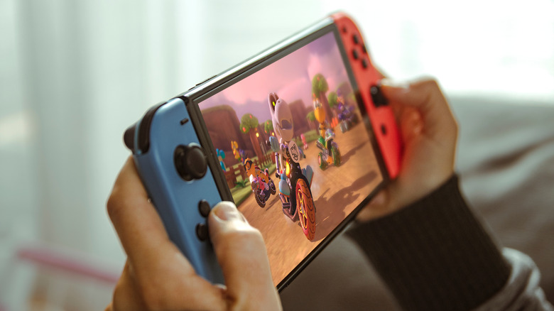 일부 Verizon 고객이 Nintendo 스위치를 무료로 받고 있습니다. 방법은 다음과 같습니다