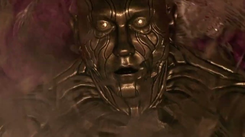 러셀 크로우의 2012년 무술 영화에는 마블 이전의 데이브 바티스타가 등장합니다