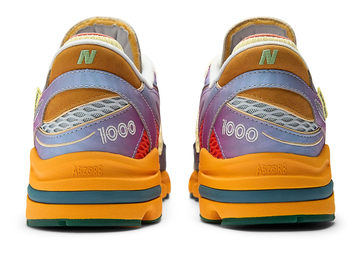 Salehe Bembury가 방금 New Balance 1000 "Fog Be The Cloud"를 출시했습니다