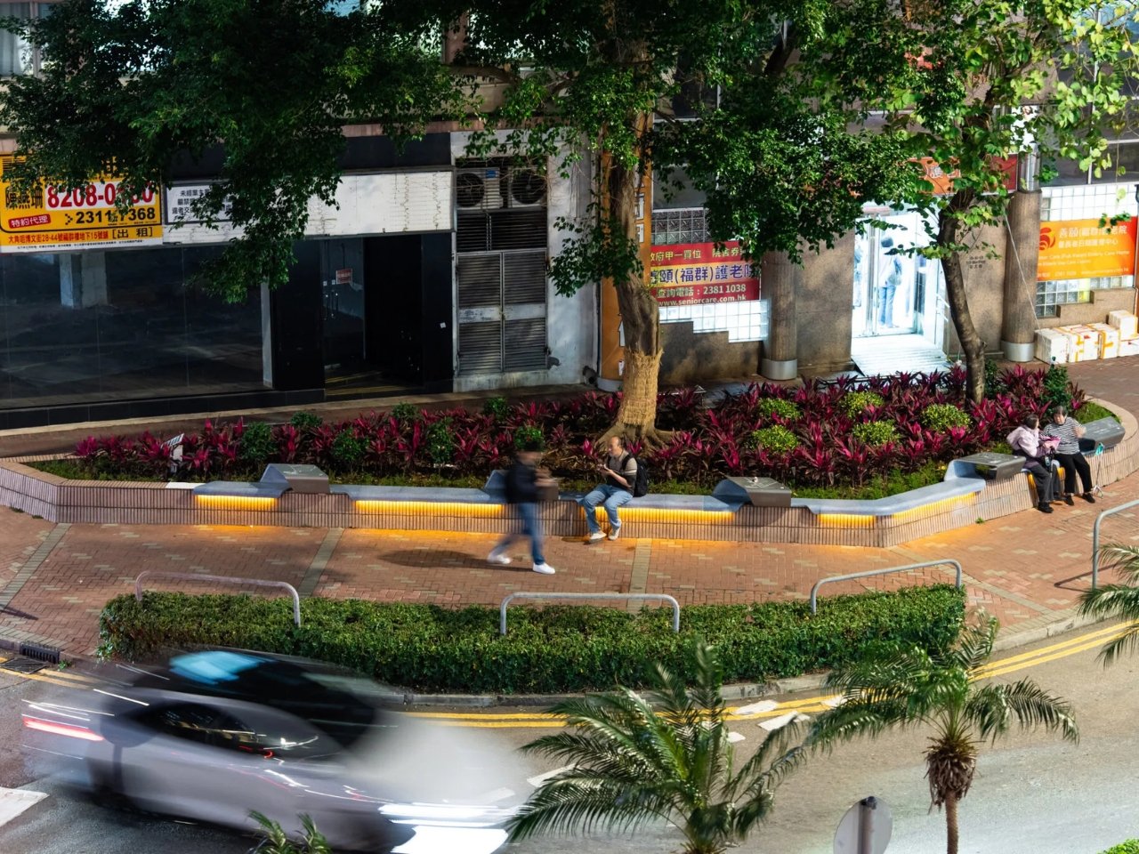 한 동네가 9,200개의 안면 마스크를 사용하여 잃어버린 해안을 되찾았을 때