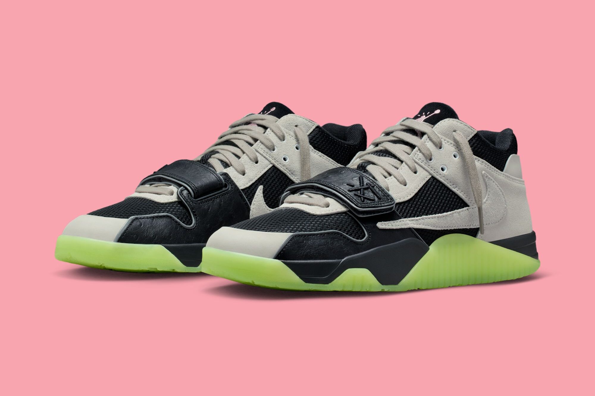 체이스 B x 트래비스 스콧 x 조던 점프맨 잭