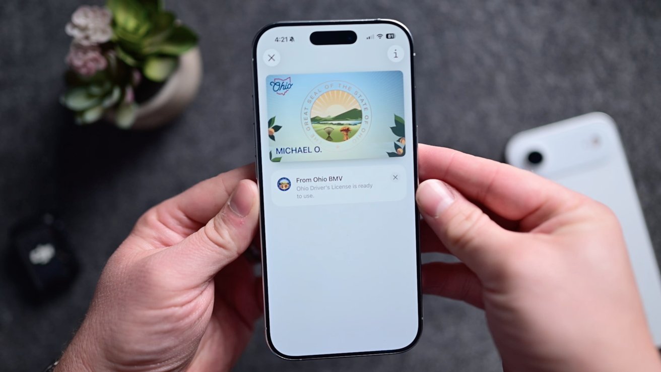 Apple의 디지털 ID에 대한 대중의 불안은 실제 위험을 크게 과장합니다