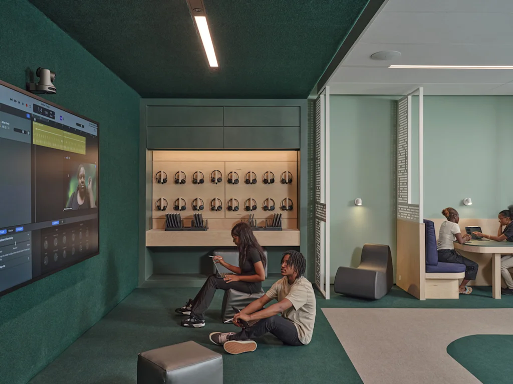 Apple이 지원하는 이 교실은 앨라배마 시골 지역에 최고 수준의 교육을 제공합니다