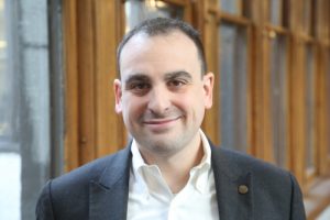 대법원이 신경 쓰지 않는 것 같아서 내일 민주주의를 지키기 위해 행진하는 변호사들