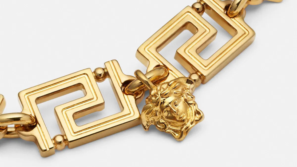 2025년 베르사체 크리스마스 선물 가이드에서 갖고 싶은 10가지 아이템