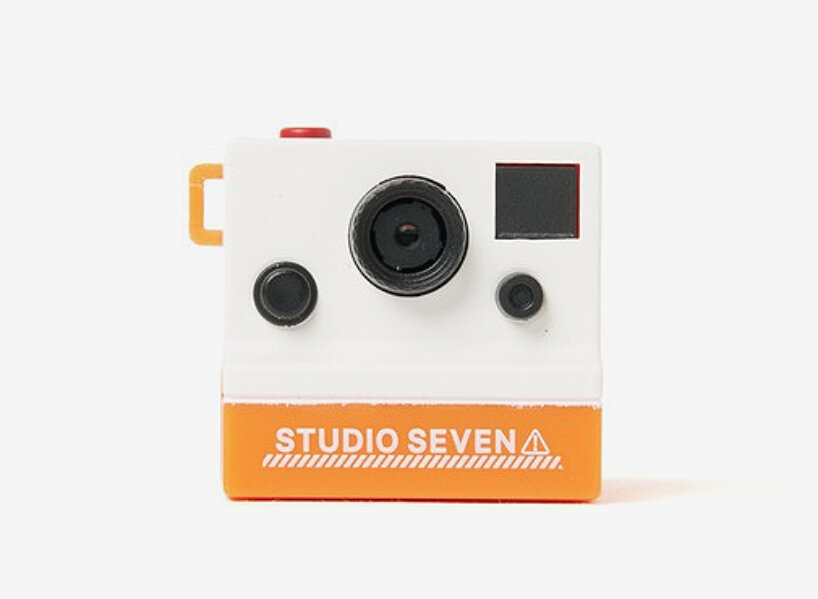 손바닥 크기의 복고풍 디지털 장난감 카메라 후크로 벨트나 가방에 걸어 휴대용 사진 촬영 가능