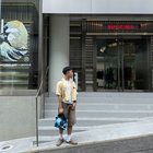 따뜻한 흙빛 톤으로 진행되었습니다