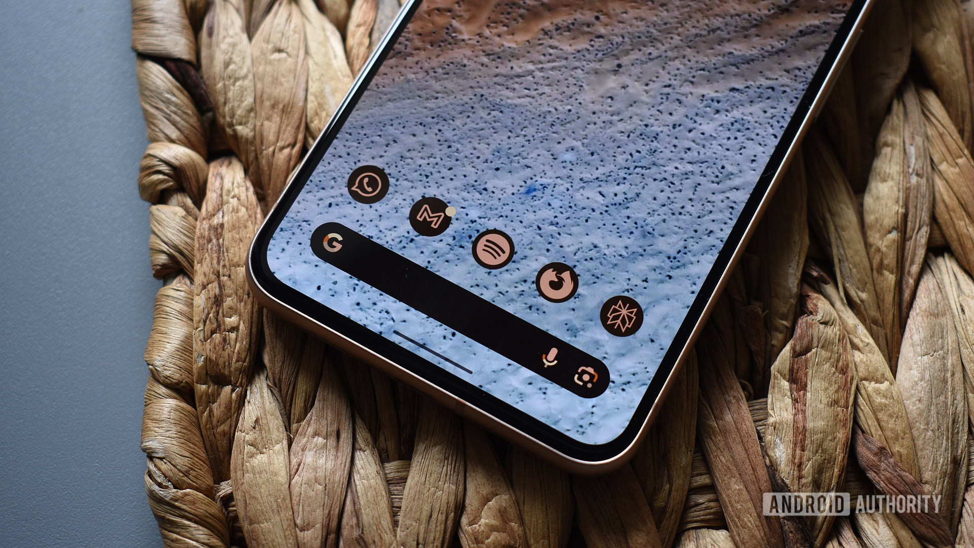 Android 16 QPR2의 대규모 색상 업그레이드는 위젯에도 좋은 소식이 될 수 있습니다