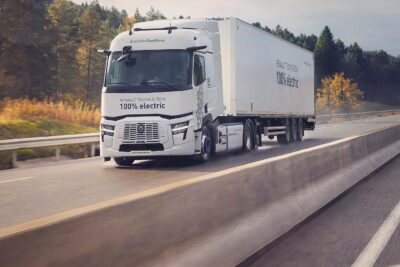 세계 최초: 르노트럭, 주행 거리가 600km인 E-Tech T 780 공개